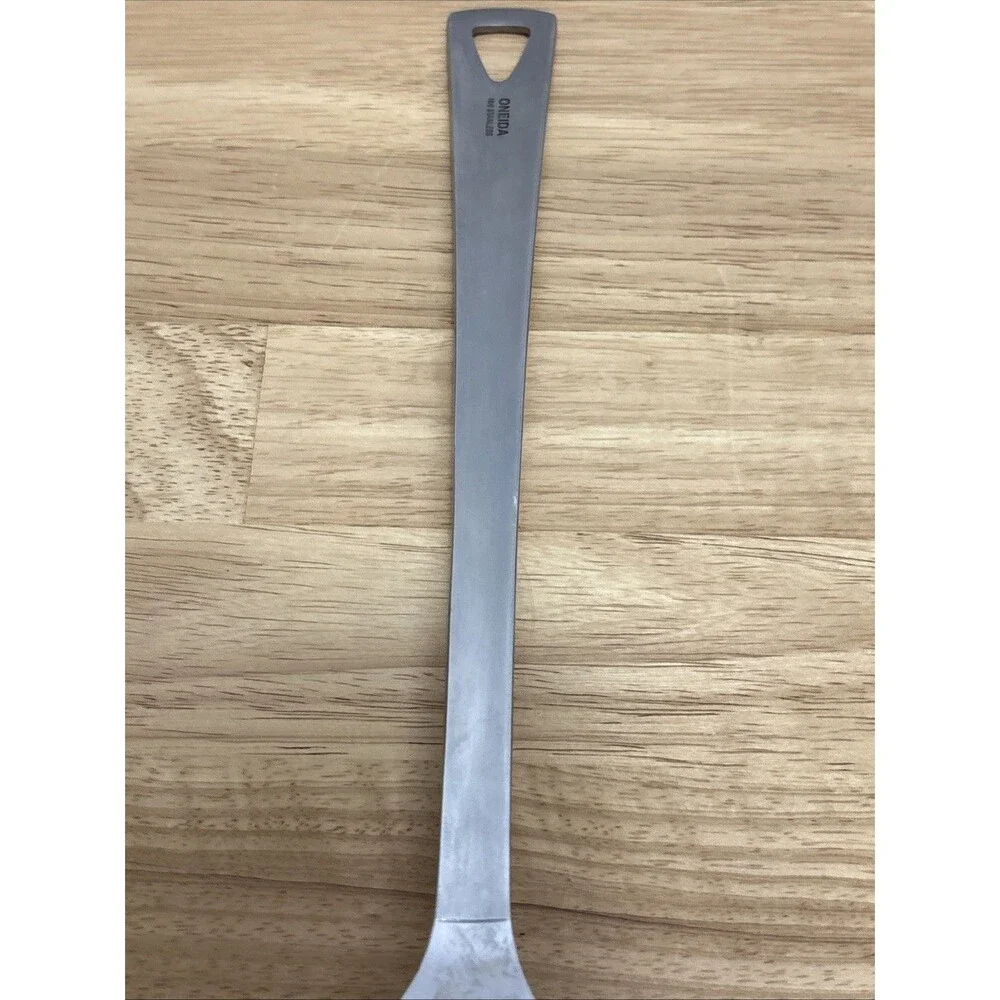 Oneida slotted turner